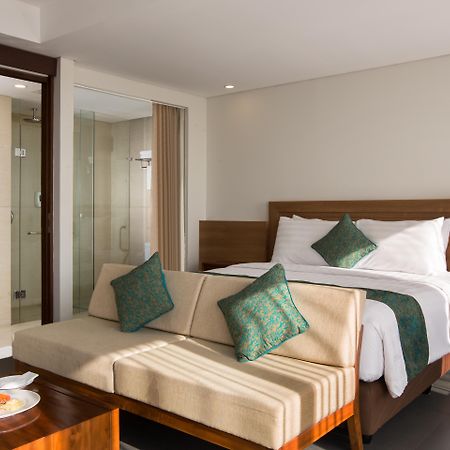 Paragon Hotel Seminyak מראה חיצוני תמונה
