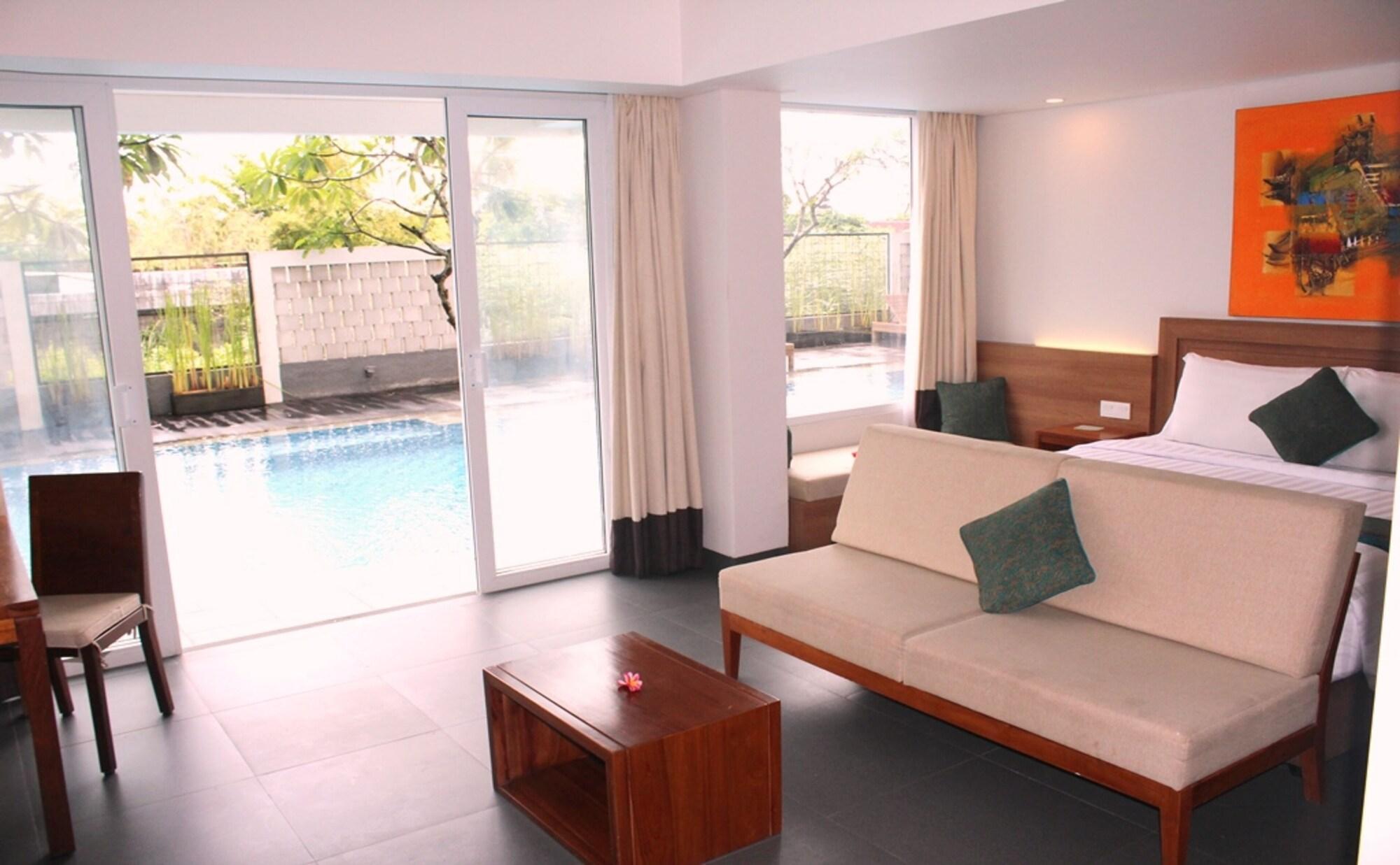 Paragon Hotel Seminyak מראה חיצוני תמונה