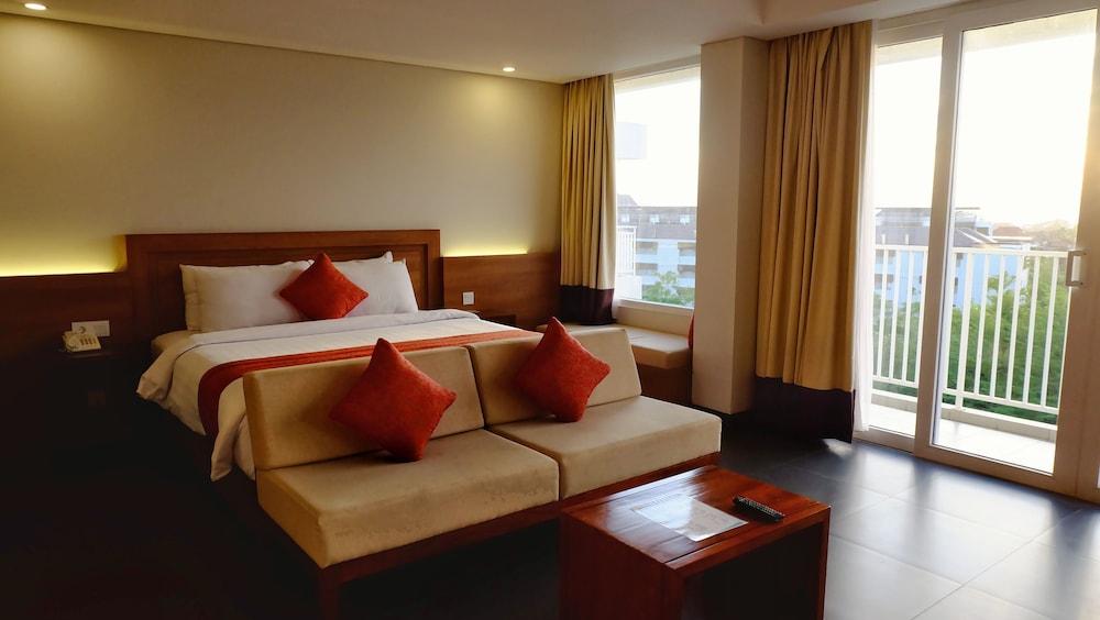 Paragon Hotel Seminyak מראה חיצוני תמונה