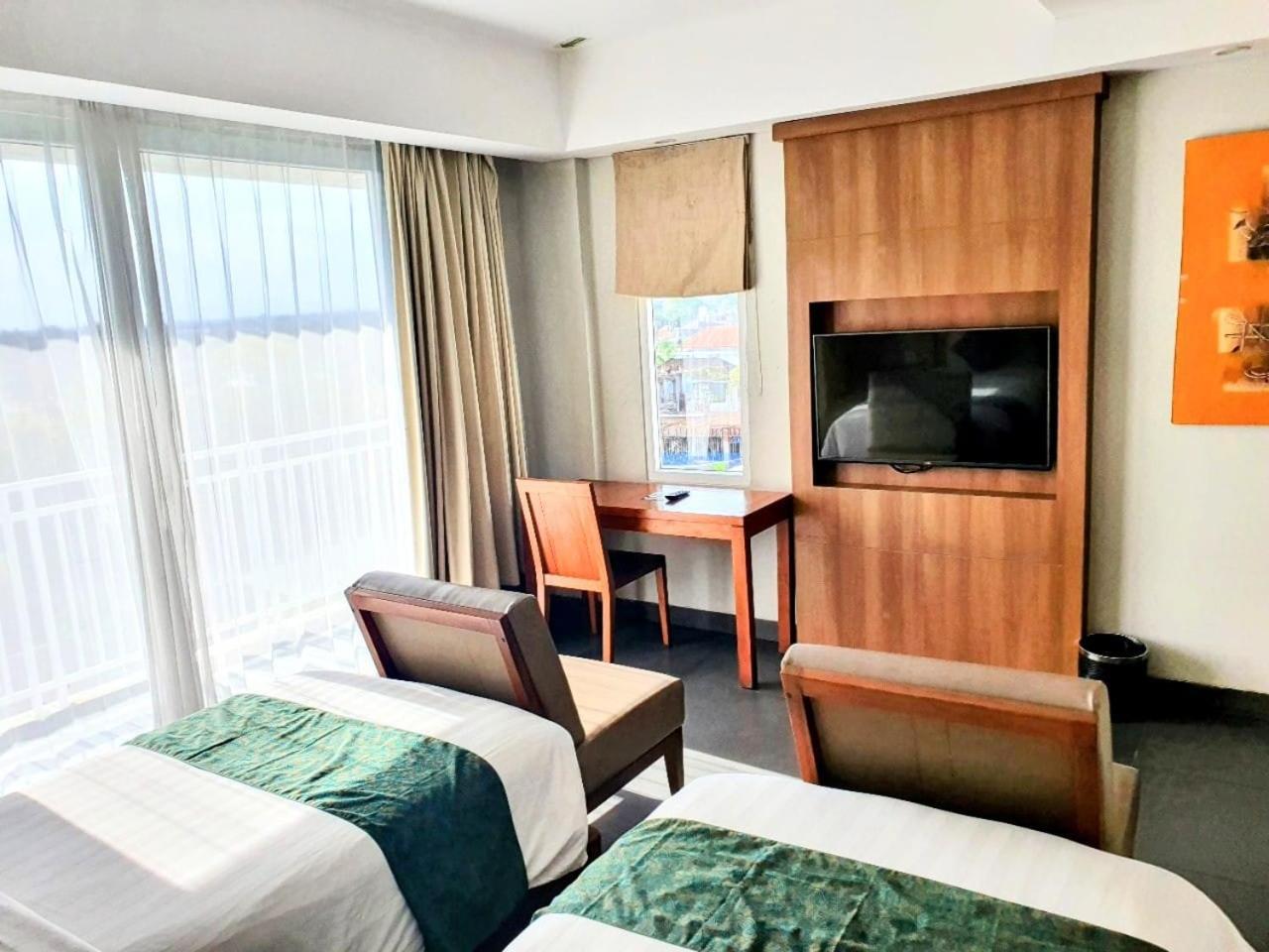 Paragon Hotel Seminyak מראה חיצוני תמונה