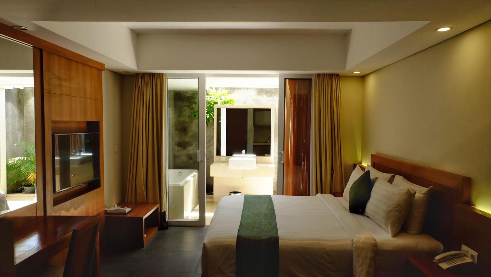 Paragon Hotel Seminyak מראה חיצוני תמונה